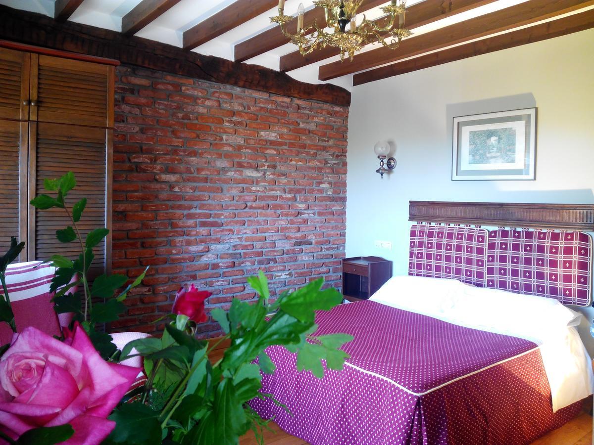 Posada Las Mananitas Cóbreces Exteriér fotografie
